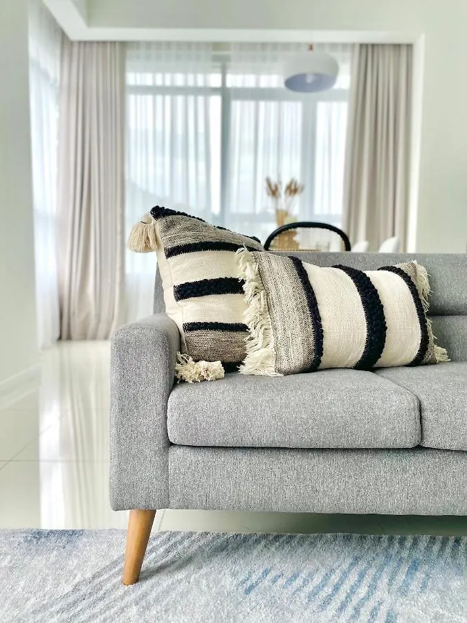 Kl Cosy Condo - New Stylish Home Above Kl East Mall Kuala Lumpur