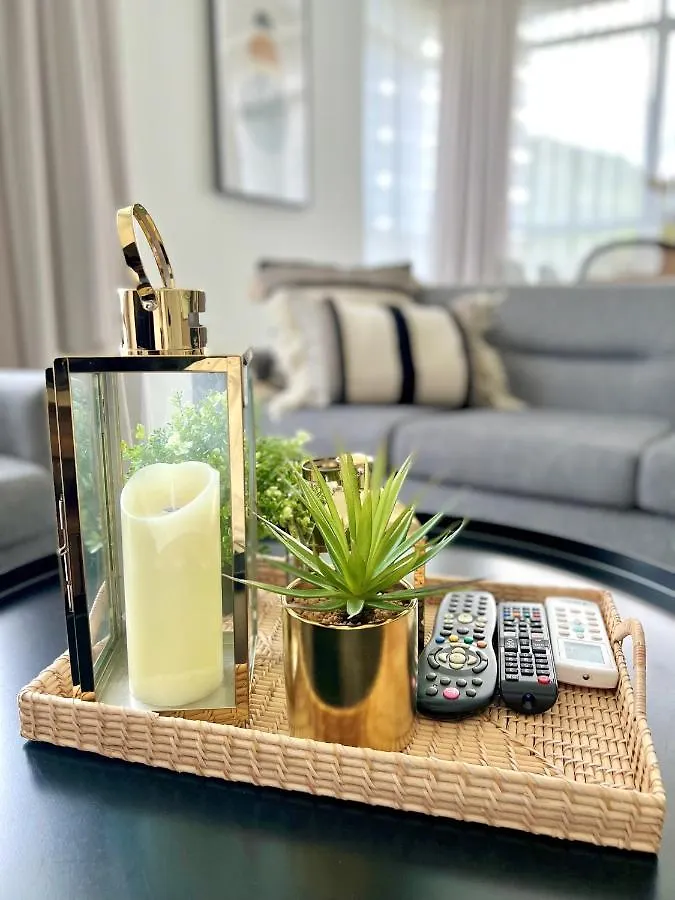 Kl Cosy Condo - New Stylish Home Above Kl East Mall Kuala Lumpur